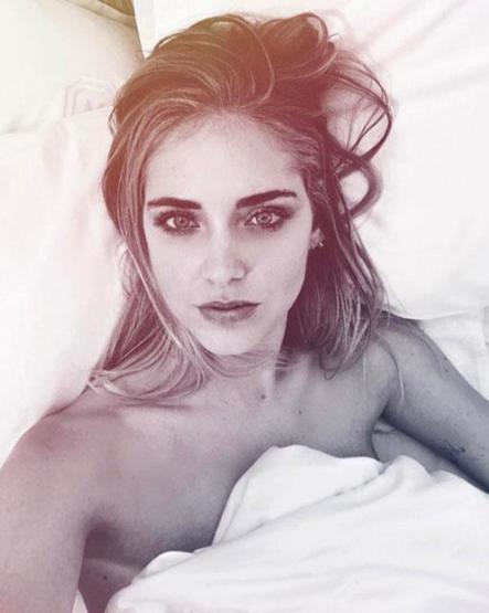 Chiara Ferragni sosyal medyayı salladı