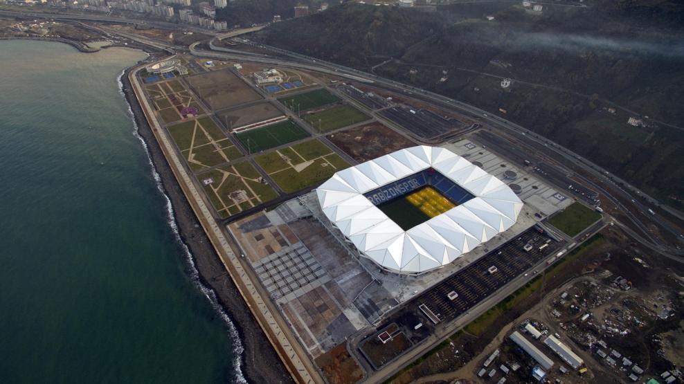 Dünyanın en iyi stadyumu seçiliyor