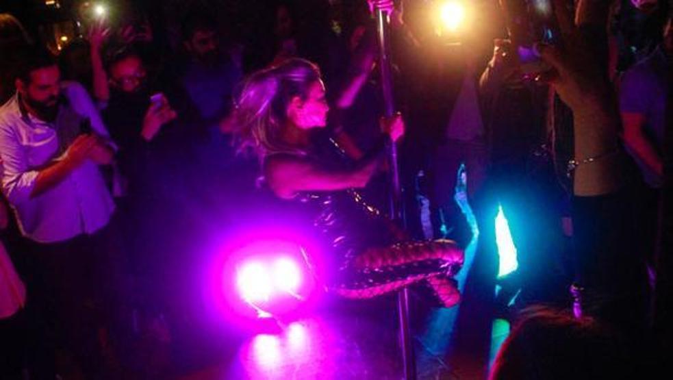 Yonca Evcimik’in direk dansı olay yarattı
