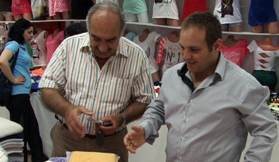 Bakan babanın bakkal oğlu