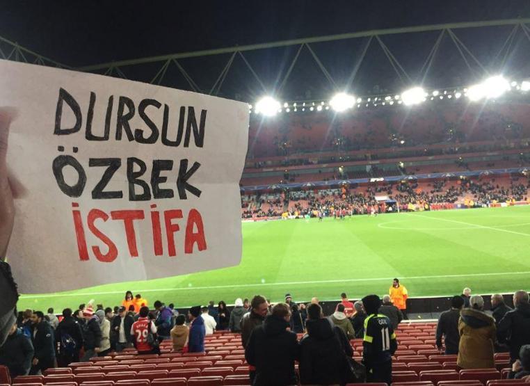 Arsenal maçında istifa çağrısı yapan Galatasaraylı
