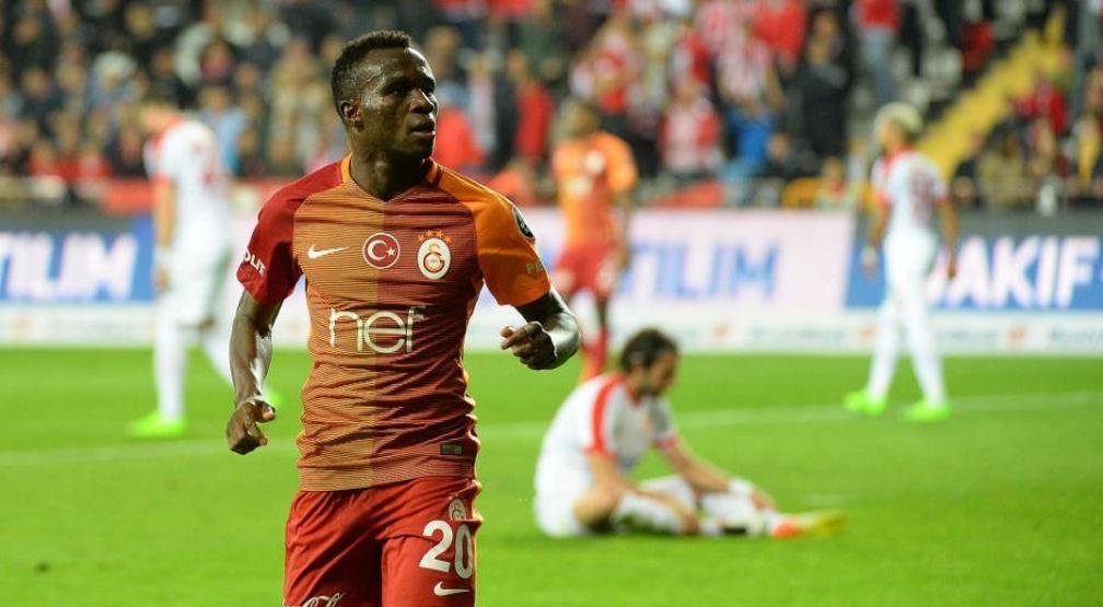 Dursun Özbekten sürpriz karar