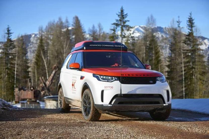 Dronelu otomobil: Land Rover Discovery