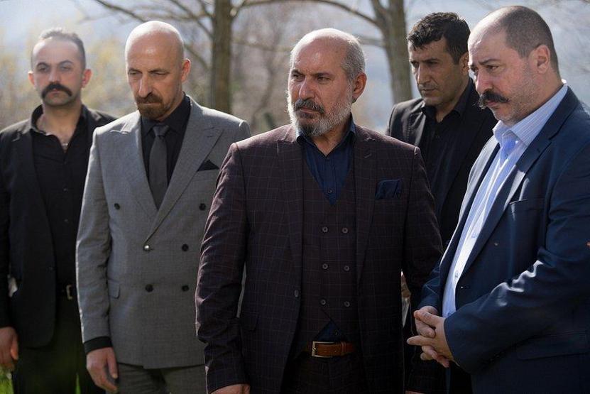 Cesur Yürek 20. bölüm fragmanında Ömer ve Tatar Ahmet ters düşüyor