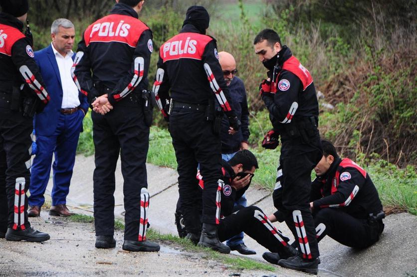 Polis telsizden duyup olay yerine gidince babasının öldüğünü öğrendi