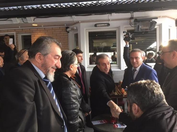 Son dakika Ekerin İsveçte toplantı yapacağı salonun kira sözleşmesine iptal