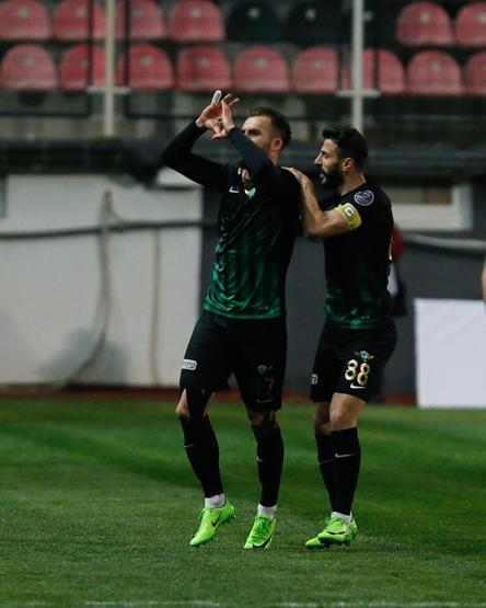 Akhisar Belediyespor 1-3 Trabzonspor / Maç Özeti