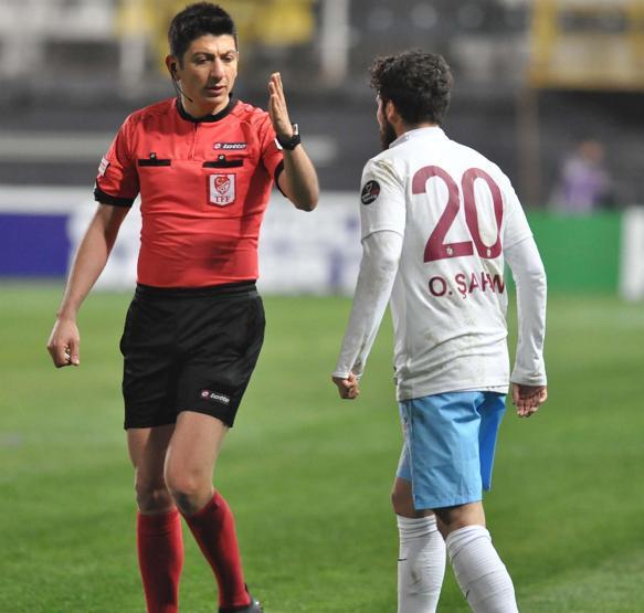 Akhisar Belediyespor 1-3 Trabzonspor / Maç Özeti