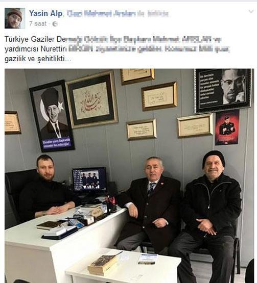 Atatürkün yerine Cumhurbaşkanı Erdoğanın fotoğrafını yerleştirdi, sözlerini değiştirdi
