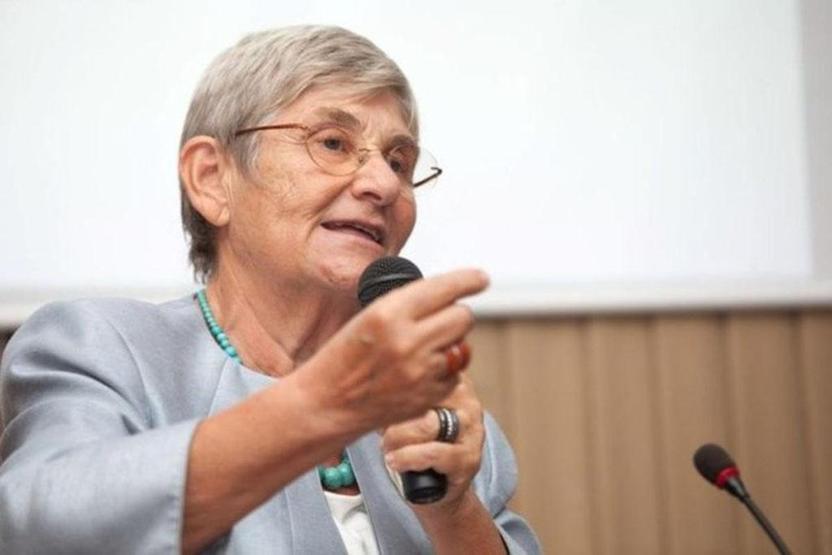 Canan Karatay bu kez balcıları kızdırdı: Sözde bilim adamı, sözde doktor