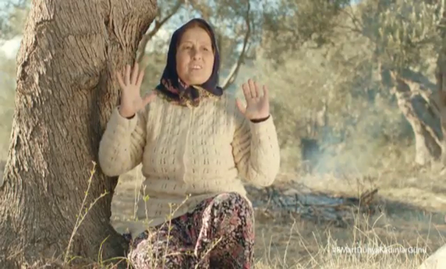 Filli Boyadan reklam filmi için açıklama