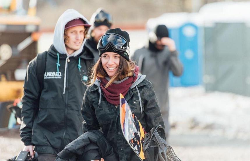 Klaudia Medlova suratının ne hale geldiğini paylaştı