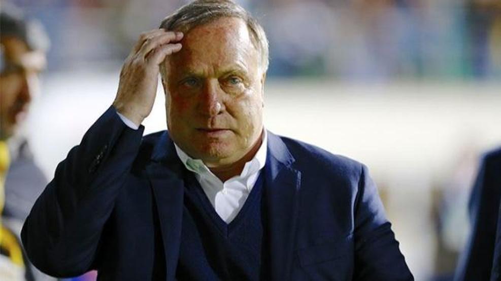 Dick Advocaat Fenerbahçeden ayrılıyor