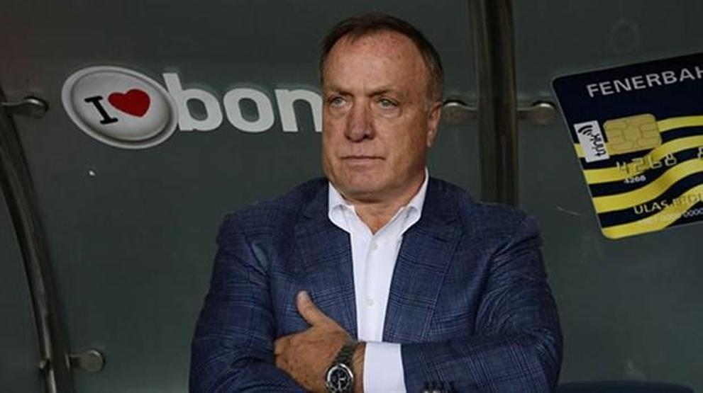 Dick Advocaat Fenerbahçeden ayrılıyor