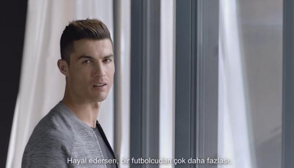 Youtubeda Cristiano Ronaldo ve Ümmiye Teyzenin reklamı 1 numaraya yükseldi