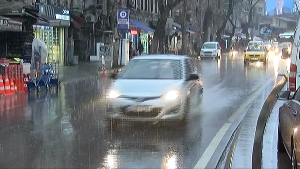 Meteorolojiden İstanbul için yağmur Ankara için kar uyarısı