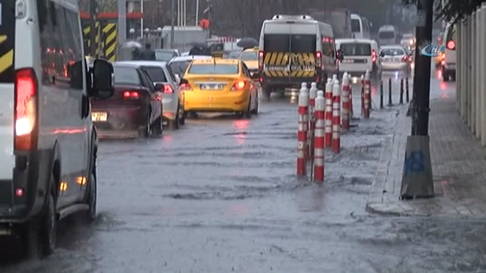 Meteorolojiden İstanbul için yağmur Ankara için kar uyarısı