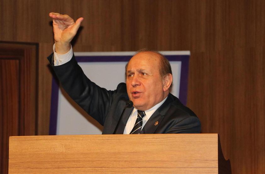 Burhan Kuzu: Gelecek nesiller bizi mezarda yatırmaz