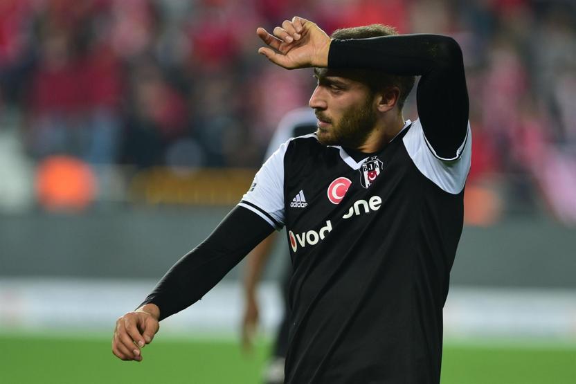 Aboubakara hatalı kırmızı kart / Köşelerde Antalyaspor-Beşiktaş maçı