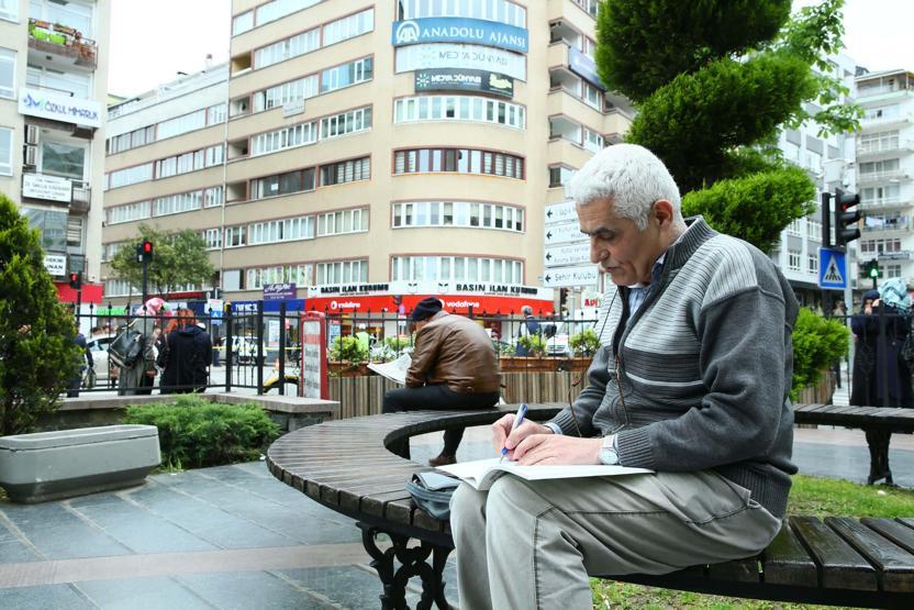 Kendi hazırladığı soruyu çözene tüm malvarlığını verecek