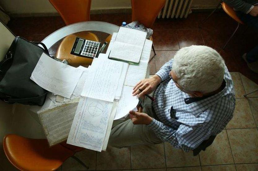Kendi hazırladığı soruyu çözene tüm malvarlığını verecek