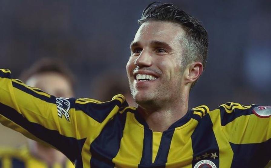 Fenerbahçede ilk ayrılık gerçekleşiyor