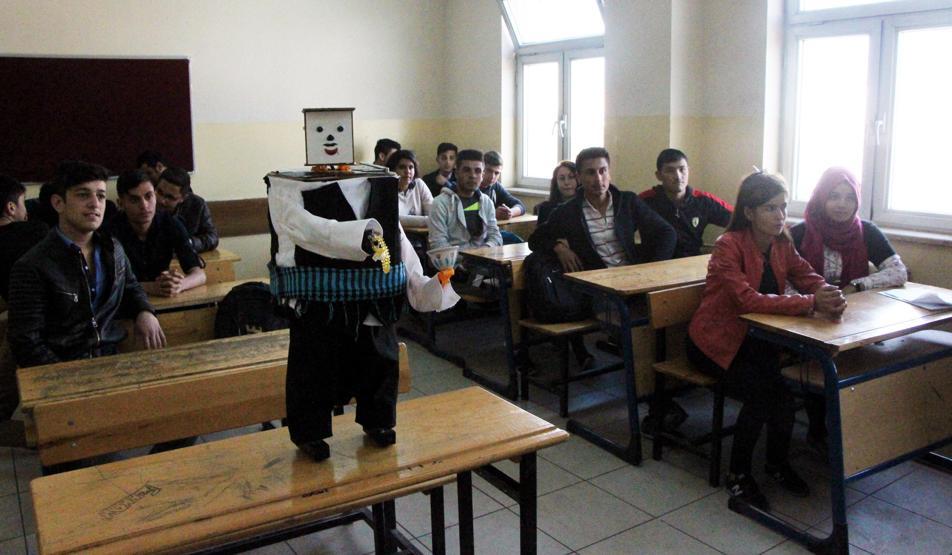 Urfalı öğrenci robot yaptı