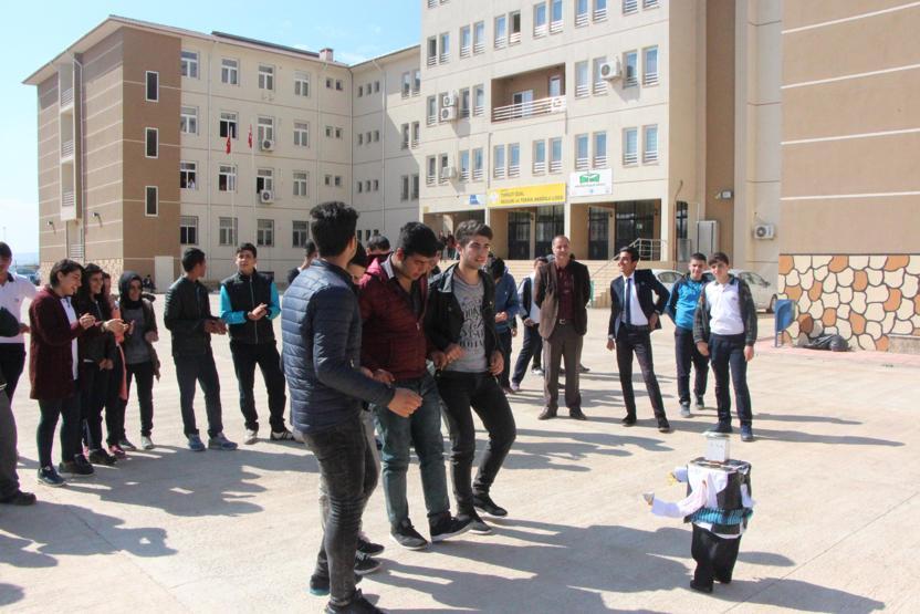 Urfalı öğrenci robot yaptı
