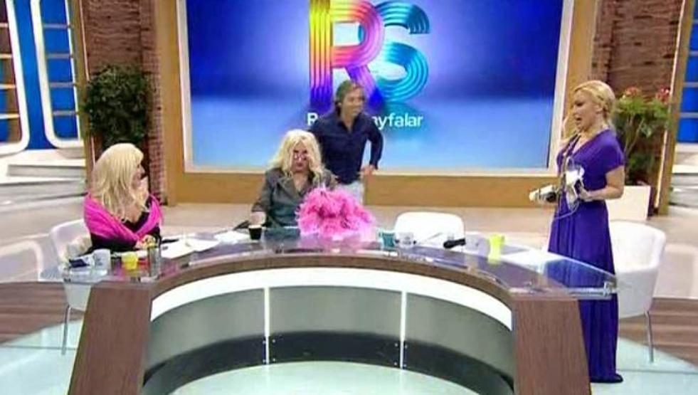Banu Alkan’dan kızdıran yorum ‘Bana mahalle ağzıyla konuşma O aklınla...’