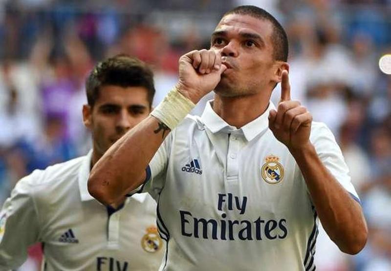 ESPN dünyanın en nefret edilen futbolcularından 11 oluşturdu