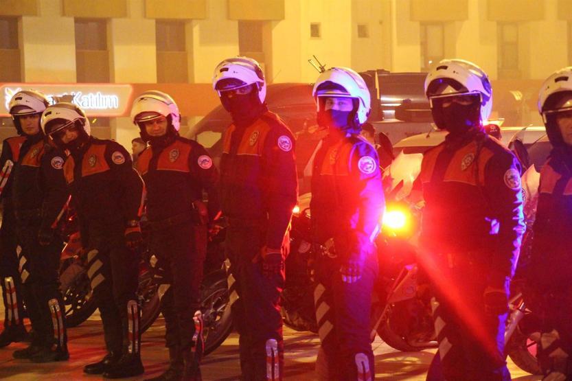 Sakaryada gece 1150 polis acil koduyla tatbikat için çağrıldı