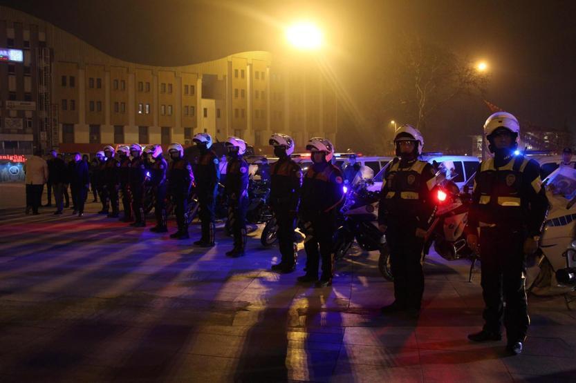 Sakaryada gece 1150 polis acil koduyla tatbikat için çağrıldı