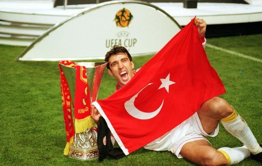 Galatasaray Hakan Şükür ve Arif Erdem için kararını verdi