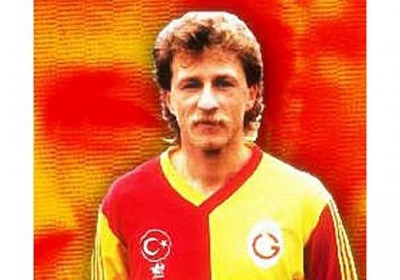 Galatasaray Hakan Şükür ve Arif Erdem için kararını verdi