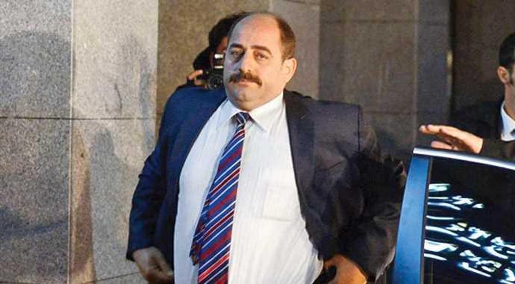Galatasaray Hakan Şükür ve Arif Erdem için kararını verdi