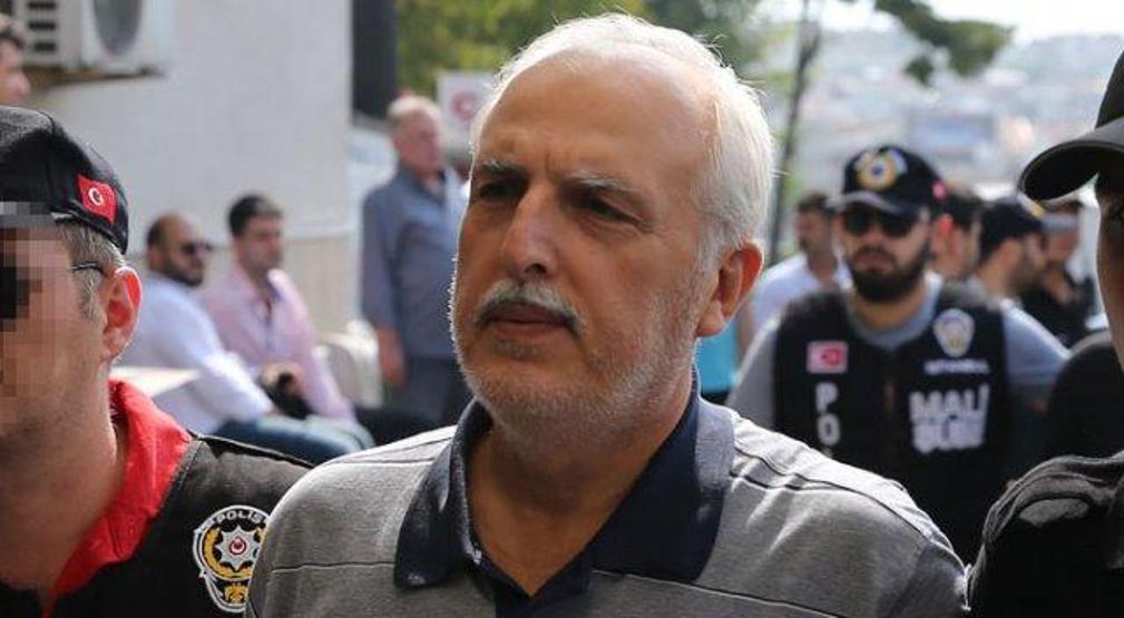 Galatasaray Hakan Şükür ve Arif Erdem için kararını verdi