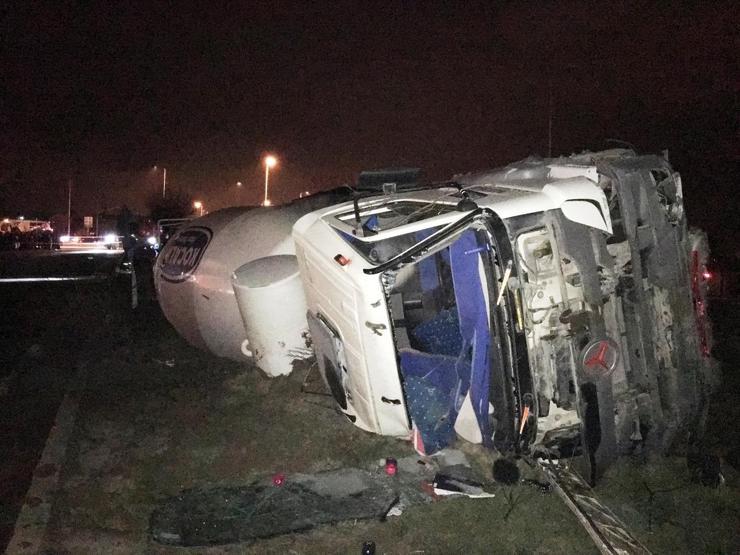 Ankarada trafik faciası: 5 ölü 1 yaralı