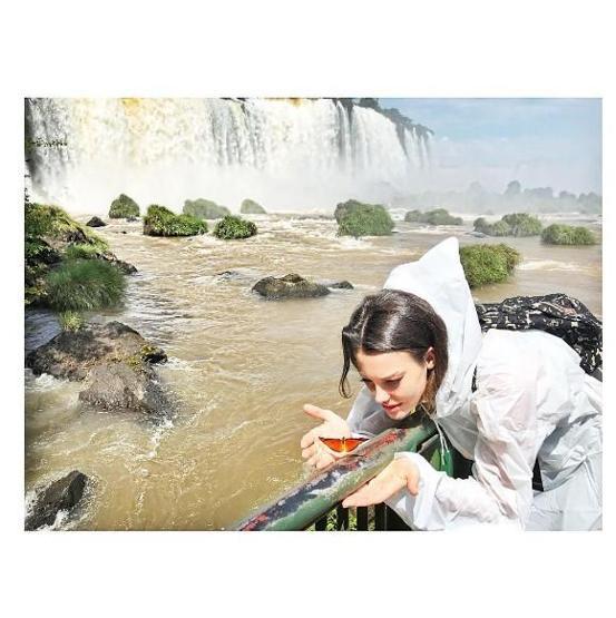 Tuvana Türkay Brezilyada