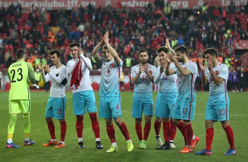 Emre Mora Koçum mesajı