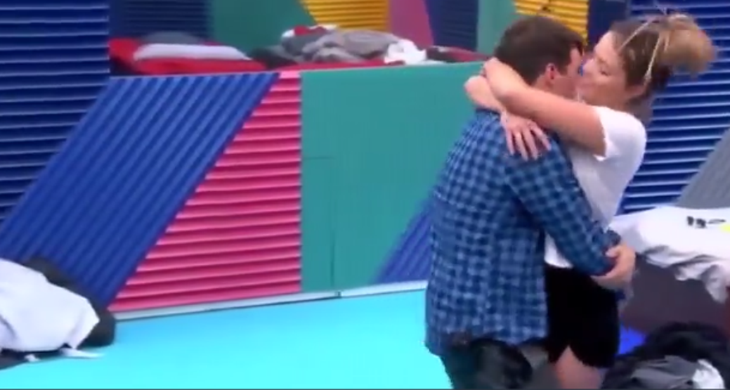 Aly Eckmann bir kez daha gündeme oturdu
