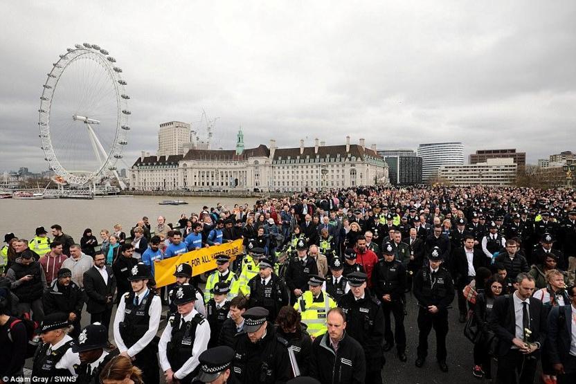 Londra saldırısı sonrası dayanışma programı