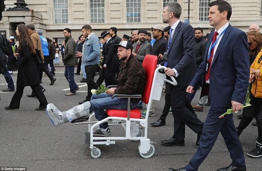 Londra saldırısı sonrası dayanışma programı