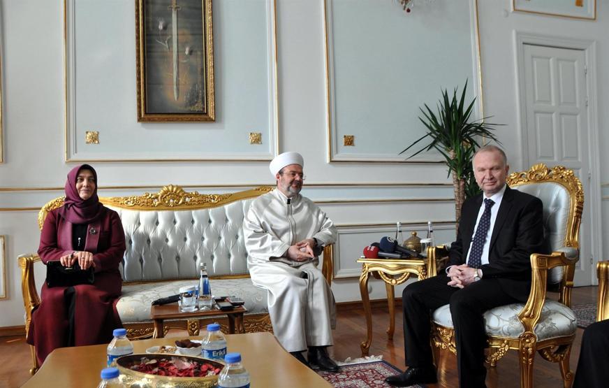 İki yılda 356 cami saldırıya uğradı