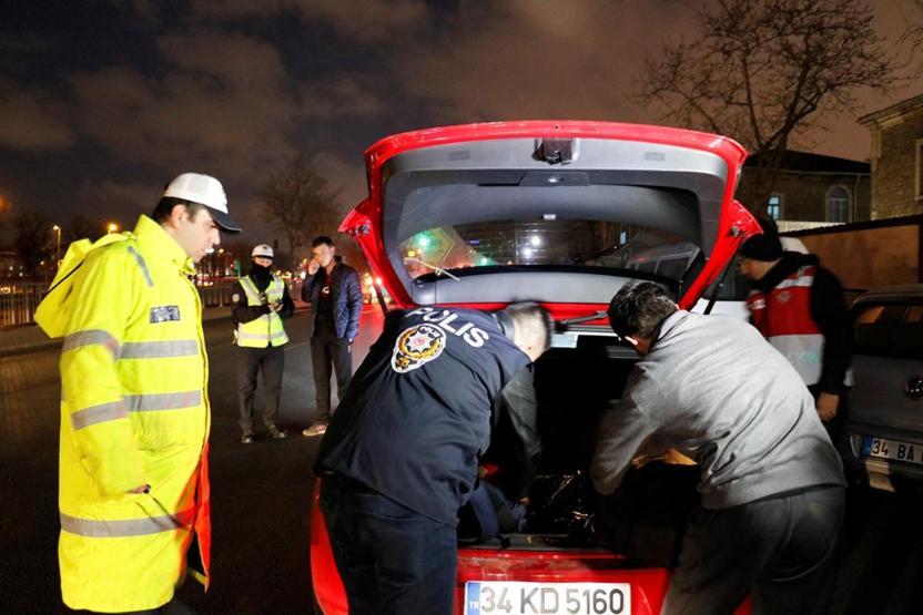İstanbulda 5 bin polisle dev uygulama