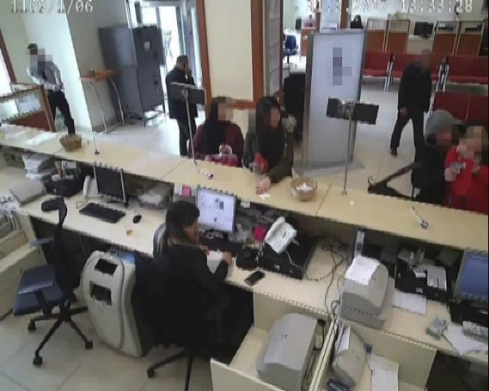 Bankadaki soygun girişiminin inanılmaz anları