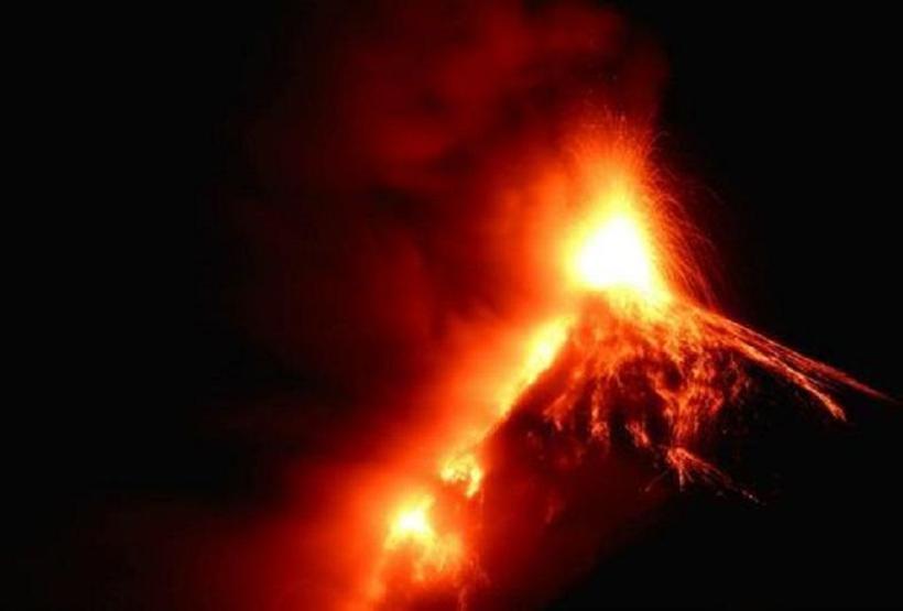 Fuego Yanardağı yine patladı