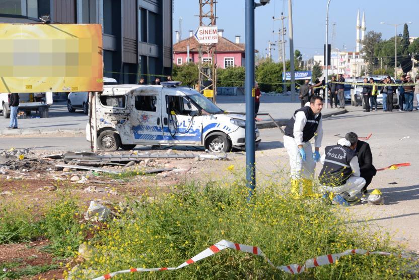 Son dakika: Mersinde polise bombalı saldırı