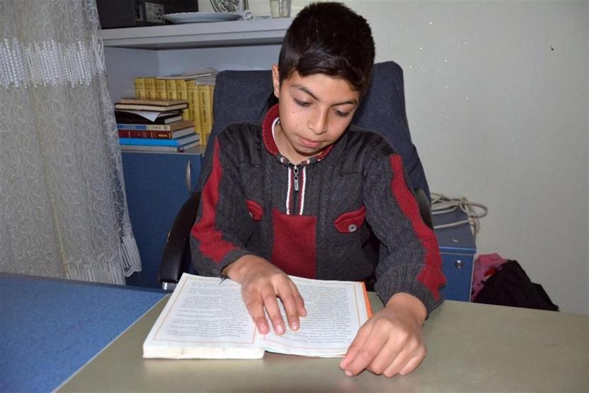 12 yaşındaki çocuk her şeyi tersten anlıyor