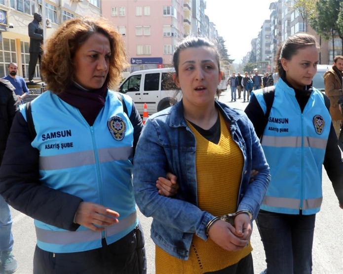 Anne, oğlunu vuran 2 kişiyi tabancayla ateş edip ağır yaraladı