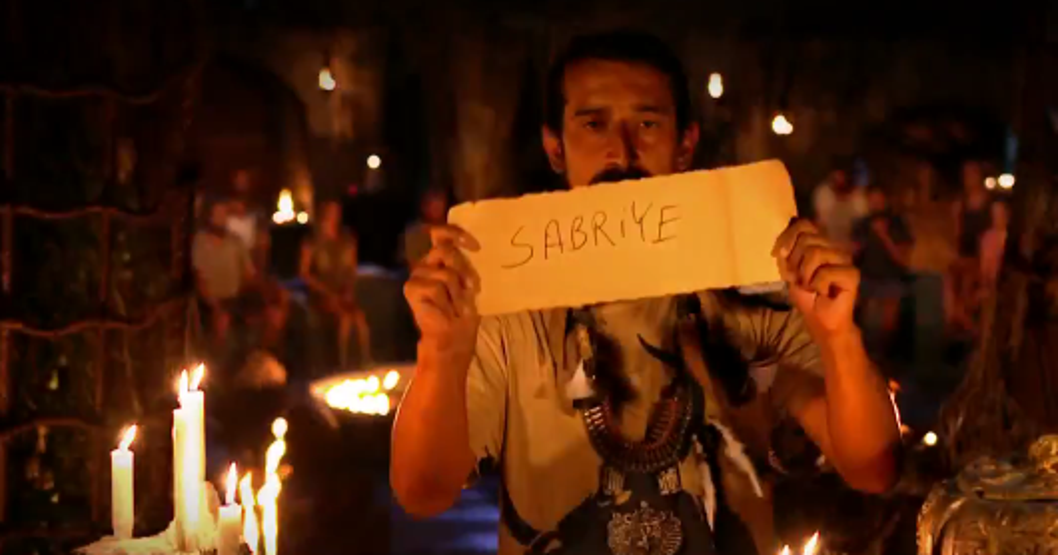 Survivorda Serhat Akına küfür eden Sabriye diskalifiye mi edilecek